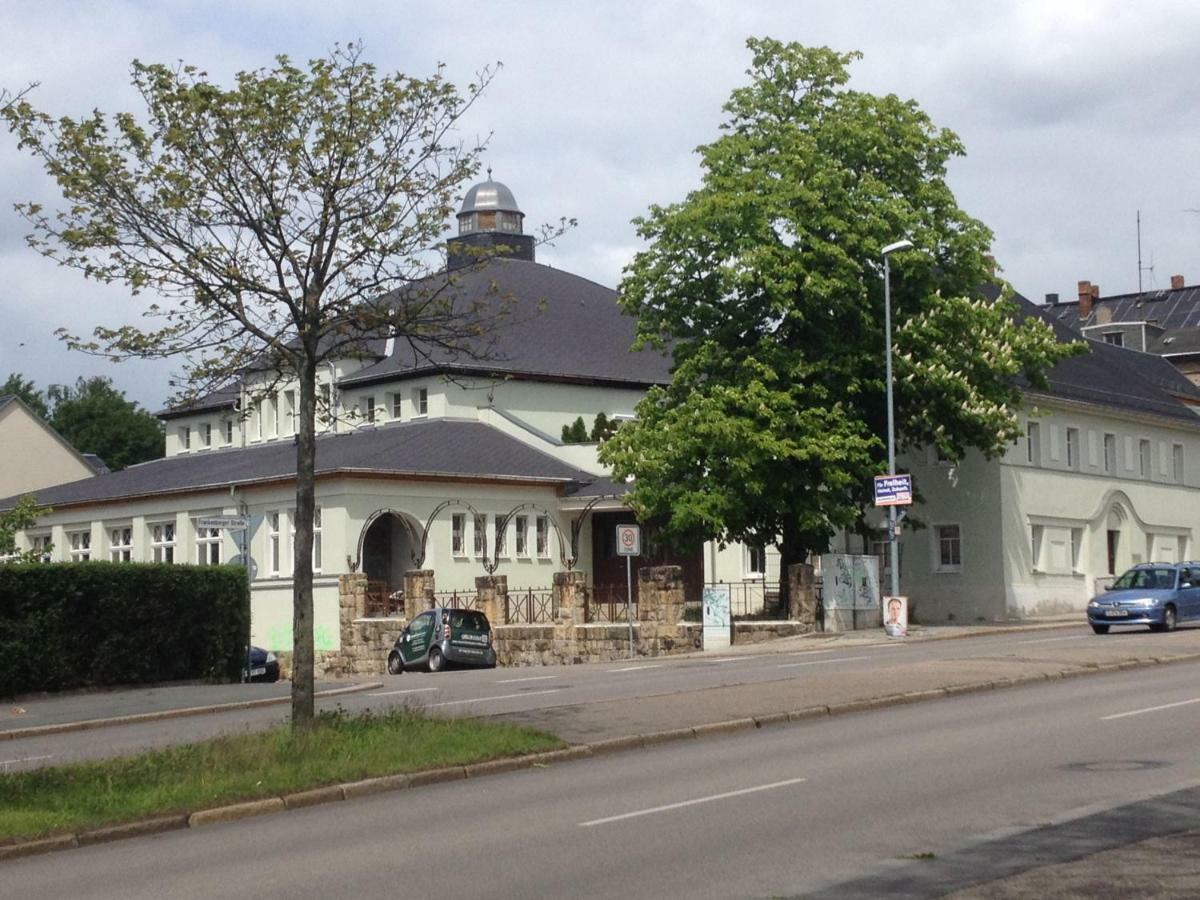 Im Ballhaus Neuhilbersdorf Chemnitz Luaran gambar